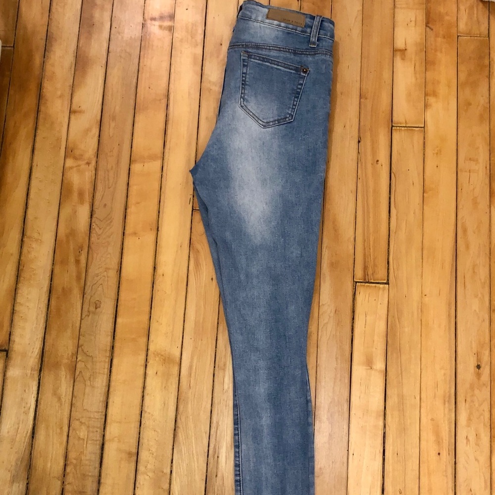 High waisted skinny jeans